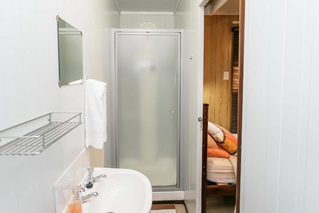 Sunbell Ventures Guesthouse ケープタウン エクステリア 写真