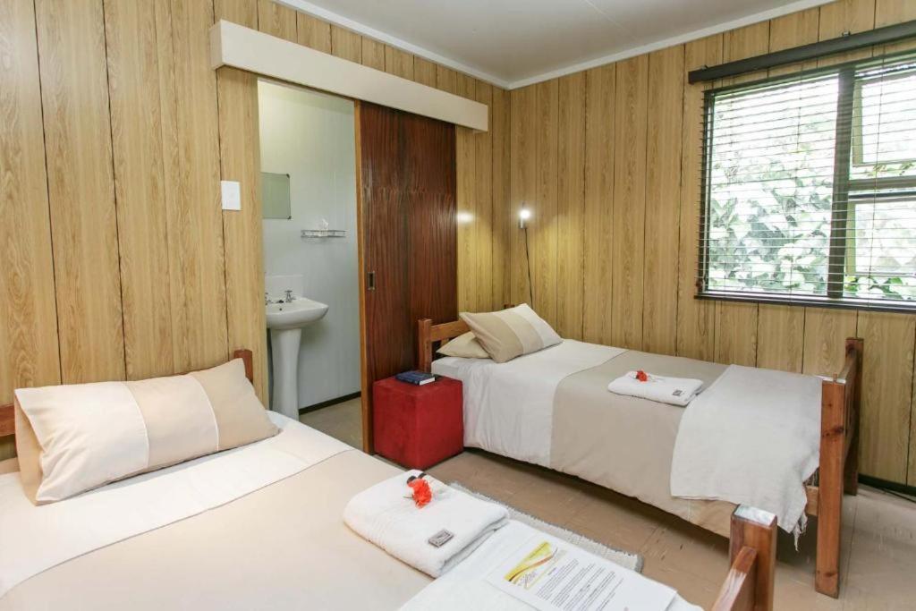 Sunbell Ventures Guesthouse ケープタウン エクステリア 写真