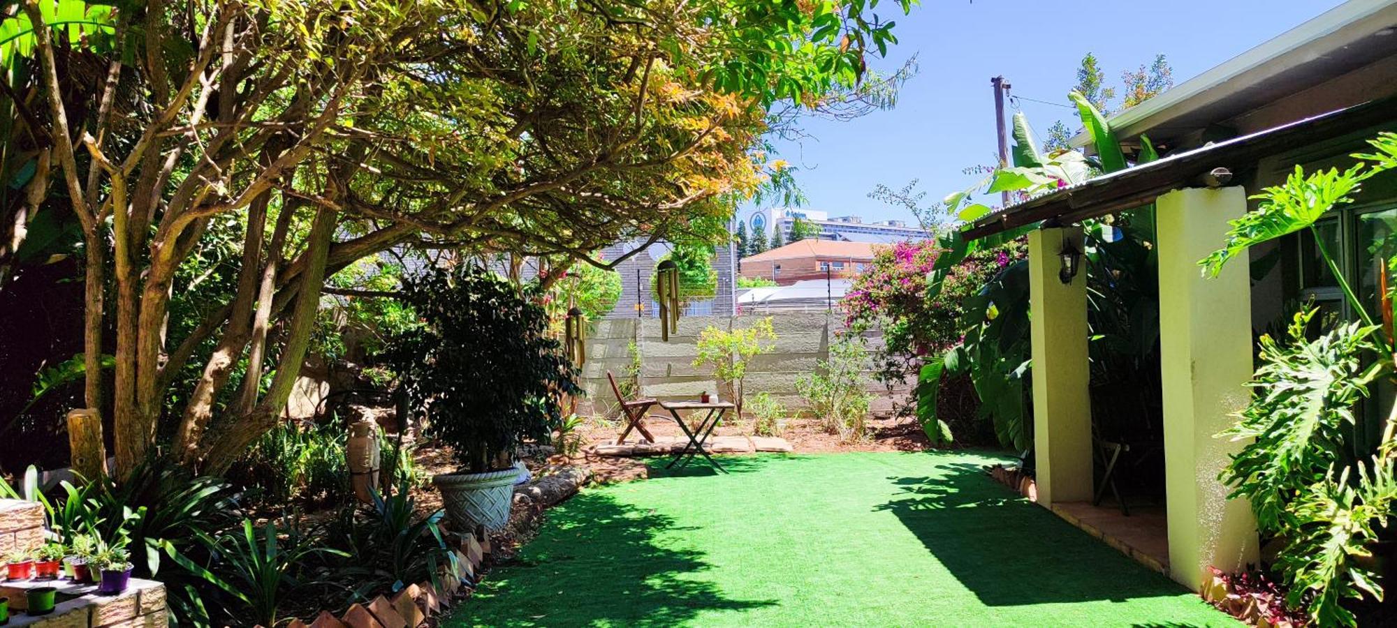 Sunbell Ventures Guesthouse ケープタウン エクステリア 写真